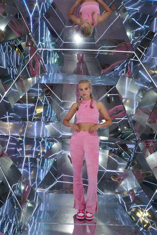 Crop top and flared pants pink